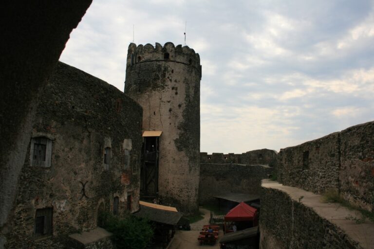 Wieża zamku Bolków